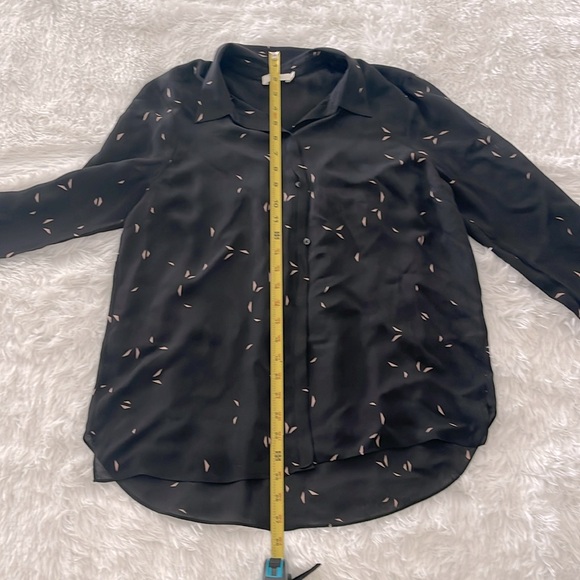 A.L.C. Women’s Large sheer modern geometric blouse - Picture 3 of 4